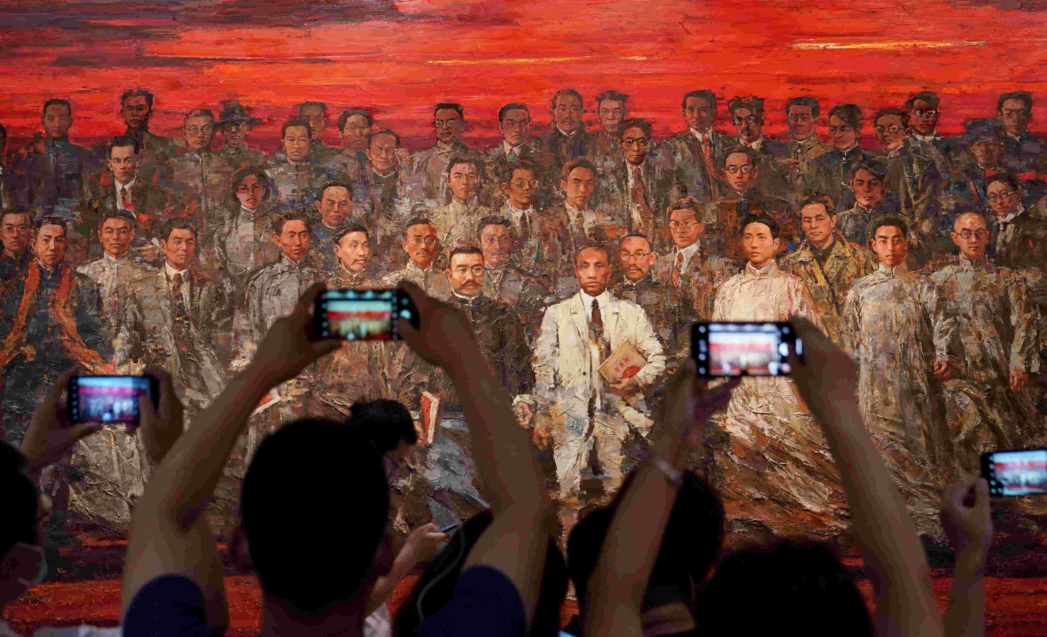 以习近平同志为核心的党中央引领全面建成小康社会纪实