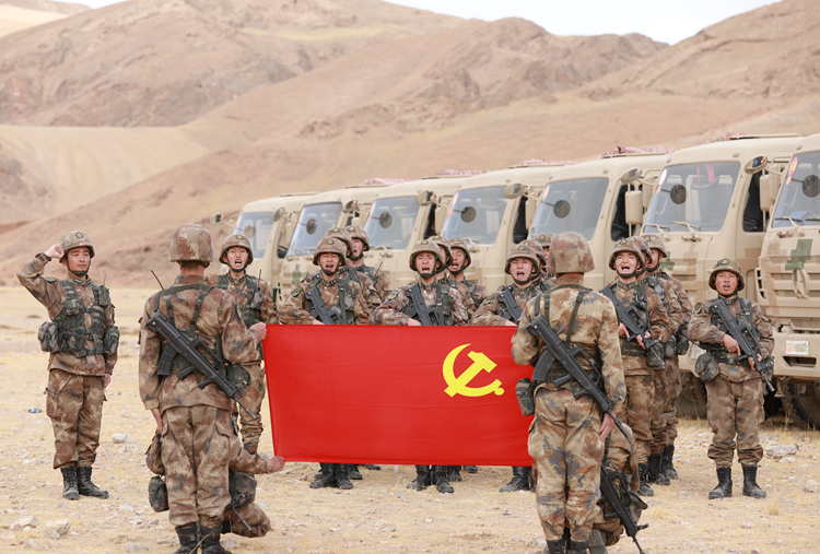 新华社评论员:全面把握&ldquo;十个坚持&rdquo;的历史经验