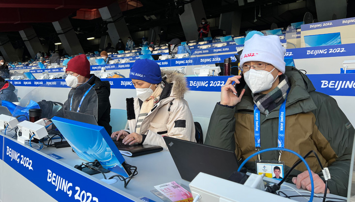 新华社记者王妍