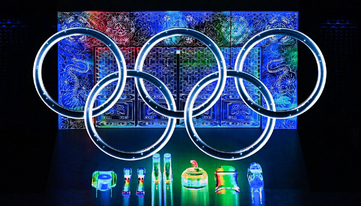 北京冬奥会开幕式上“冰雪五环”有讲究