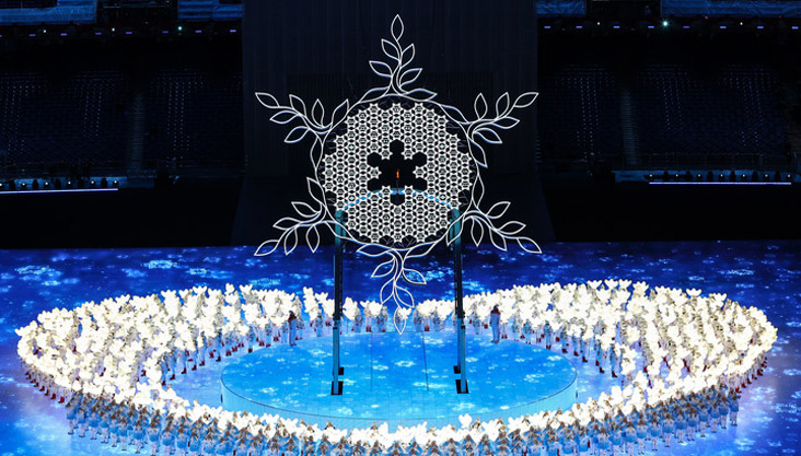 特写：点燃一朵雪花，照亮人类未来