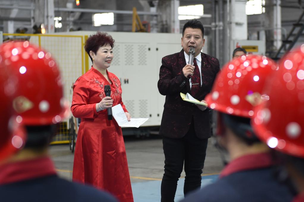 追梦&ldquo;老男孩&rdquo;和他的农民工俱乐部