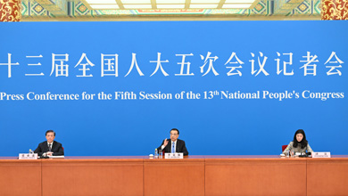 李克强总理回答记者提问