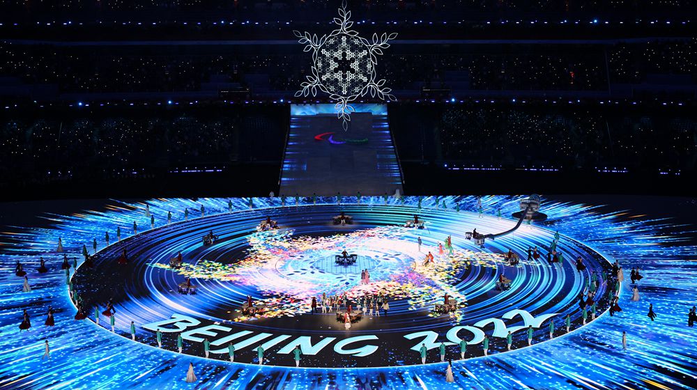 北京冬残奥会举行闭幕式