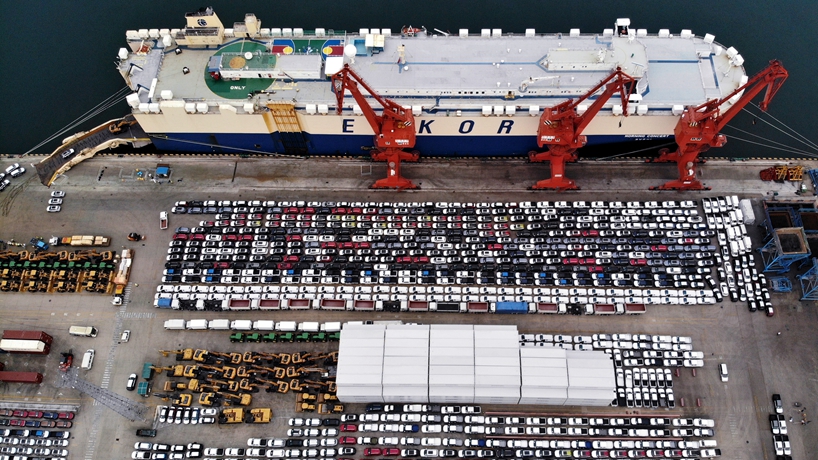 青岛港商品车出口同比增长超90%