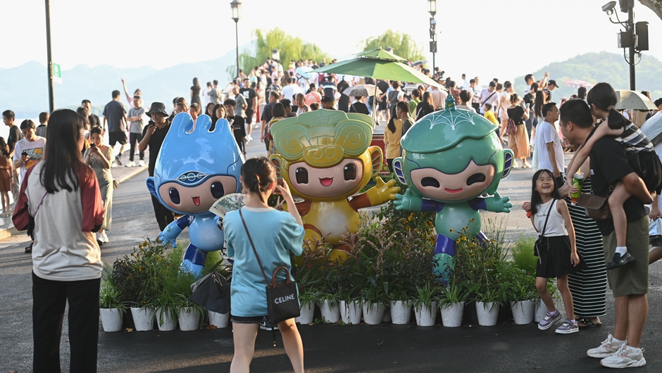 吉祥物接力：中国风亚运会向世界传递&ldquo;爱达未来&rdquo;的讯息