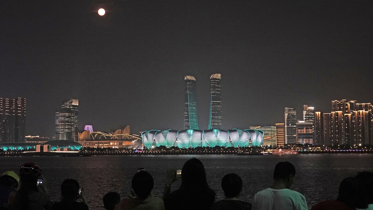 杭州亚运会｜满月耀钱塘 亚运共团圆