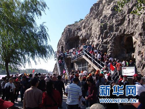 黄金周,“盛况”之下几多反思