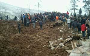 雲南鎮雄發生山體滑坡 目前8人遇難