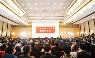 视频回放：十二届全国人大一次会议新闻发布会