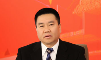 全国人大代表、天伦集团董事长张瀛岑