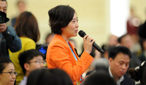 卫生部长和农工党中央主席的双重身份