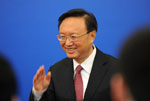 外交部部长杨洁篪在记者会上(2011年)