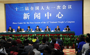 视频回放：全国人大负责人就&ldquo;人大工作&rdquo;答记者问