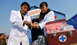 将卫生部的职责、人口计生委职责整合