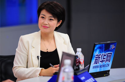 主持人苑茵子在访谈现场