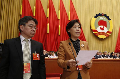 总监票人宣读注意事项