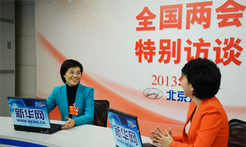 全国人大代表、阳光集团董事长陈丽芬