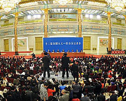 视频回放：总理记者会