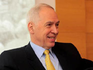 专访瑞士驻华大使杜哲巍