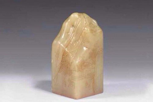 法国50万欧元拍卖&ldquo;乾隆玉玺&rdquo; 专家称无法考证