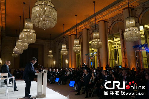 中广核、华为获颁2013年"法中合作奖"