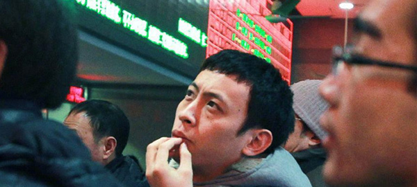 春运火车退票“随机回库” 遏制黄牛“先退后抢”