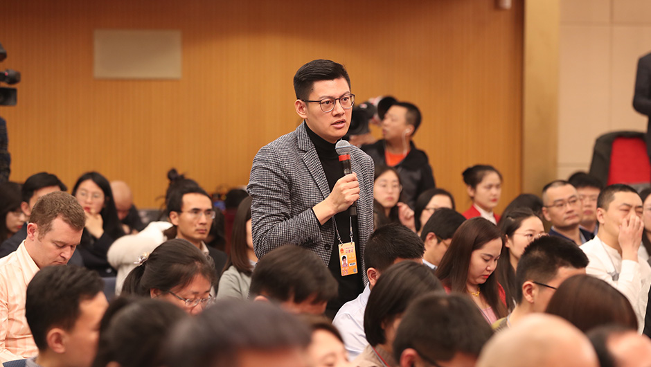 中央广播电视总台央视记者提问