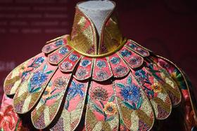 中國絲綢服裝展在莫斯科開幕