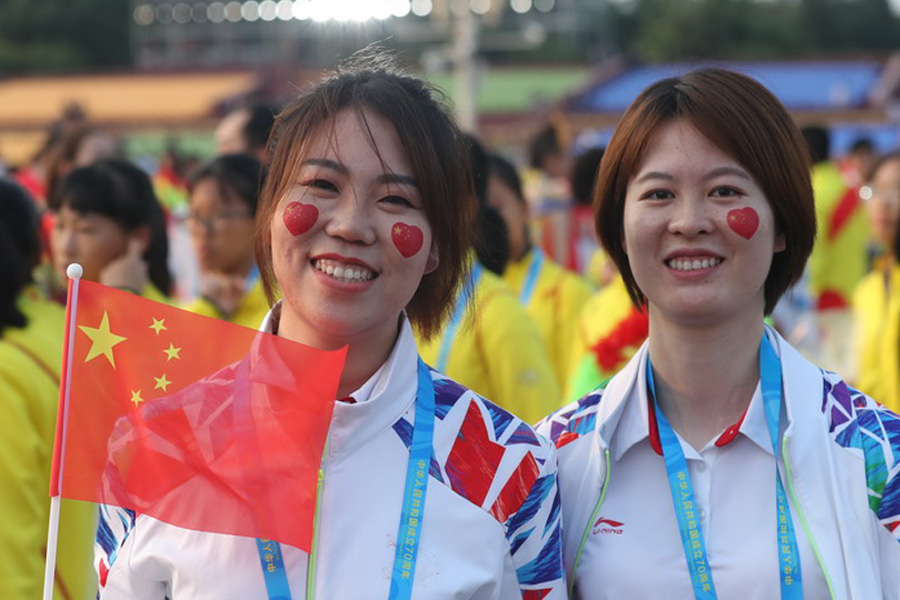 今晚，我们欢聚在天安门广场