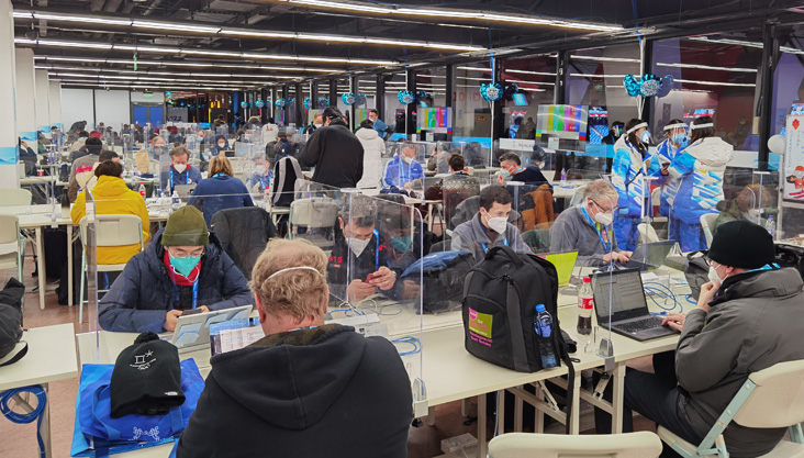 新华社记者岳冉冉现场报道