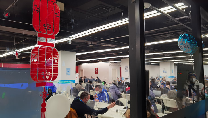 充满年味的媒体工作间