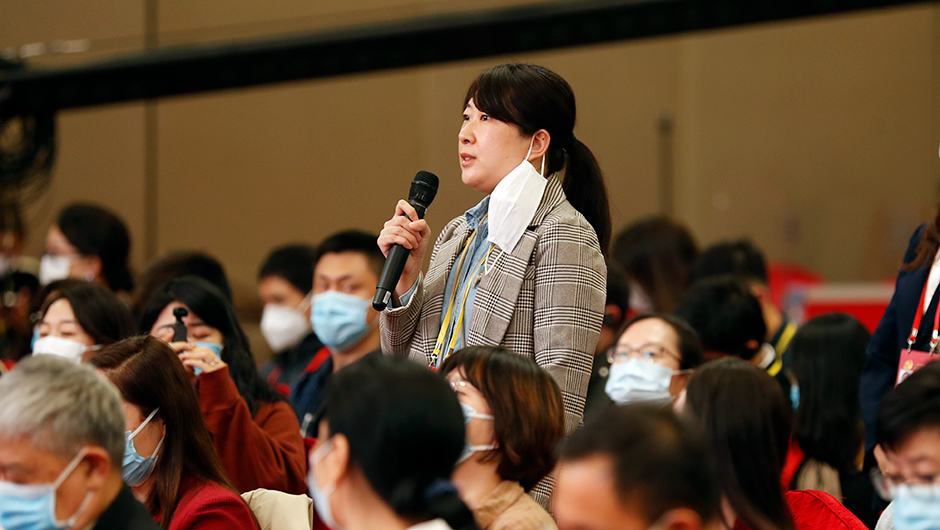 中国银行保险报记者提问