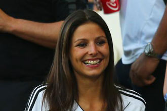 2012欧洲杯性感太太团[高清]