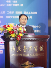 中国社科院企业社会责任研究中心主任钟宏武