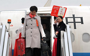 吉林代表团抵京