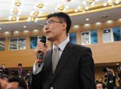 中央电视台记者提问