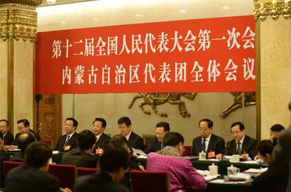 内蒙古代表团全体会议向媒体开放