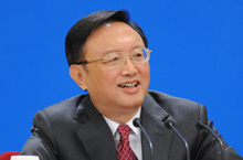 外交部长杨洁篪在记者会现场