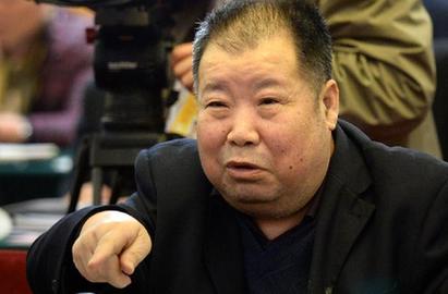 【两会·快语录】二月河:粮食产量上去了,精神食粮的产量没跟上