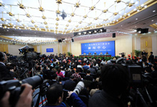 民政部就"保障基本民生,发展社会服务"答记者问