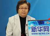 阎婕做客新华网