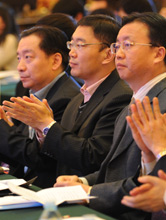 2013中国保险业发展高峰论坛现场
