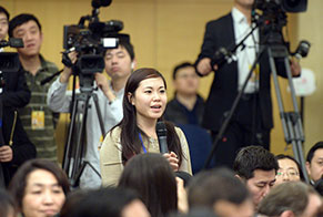 香港衛視記者提問