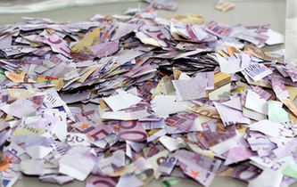 奥地利老人临终前剪碎百万欧元毕生积蓄