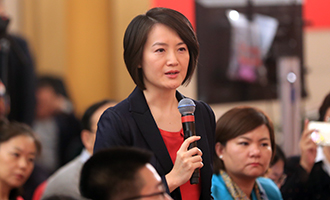 凤凰卫视、凤凰网记者提问