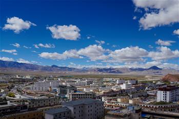 西藏：煥然一新的獅泉河鎮