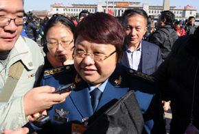 全国政协委员韩红接受媒体记者专访