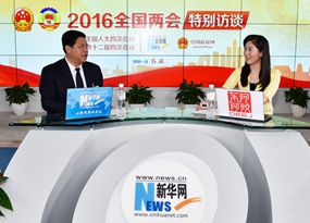 林峰海回答主持人提问