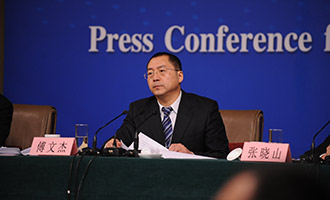 傅文杰回答记者提问